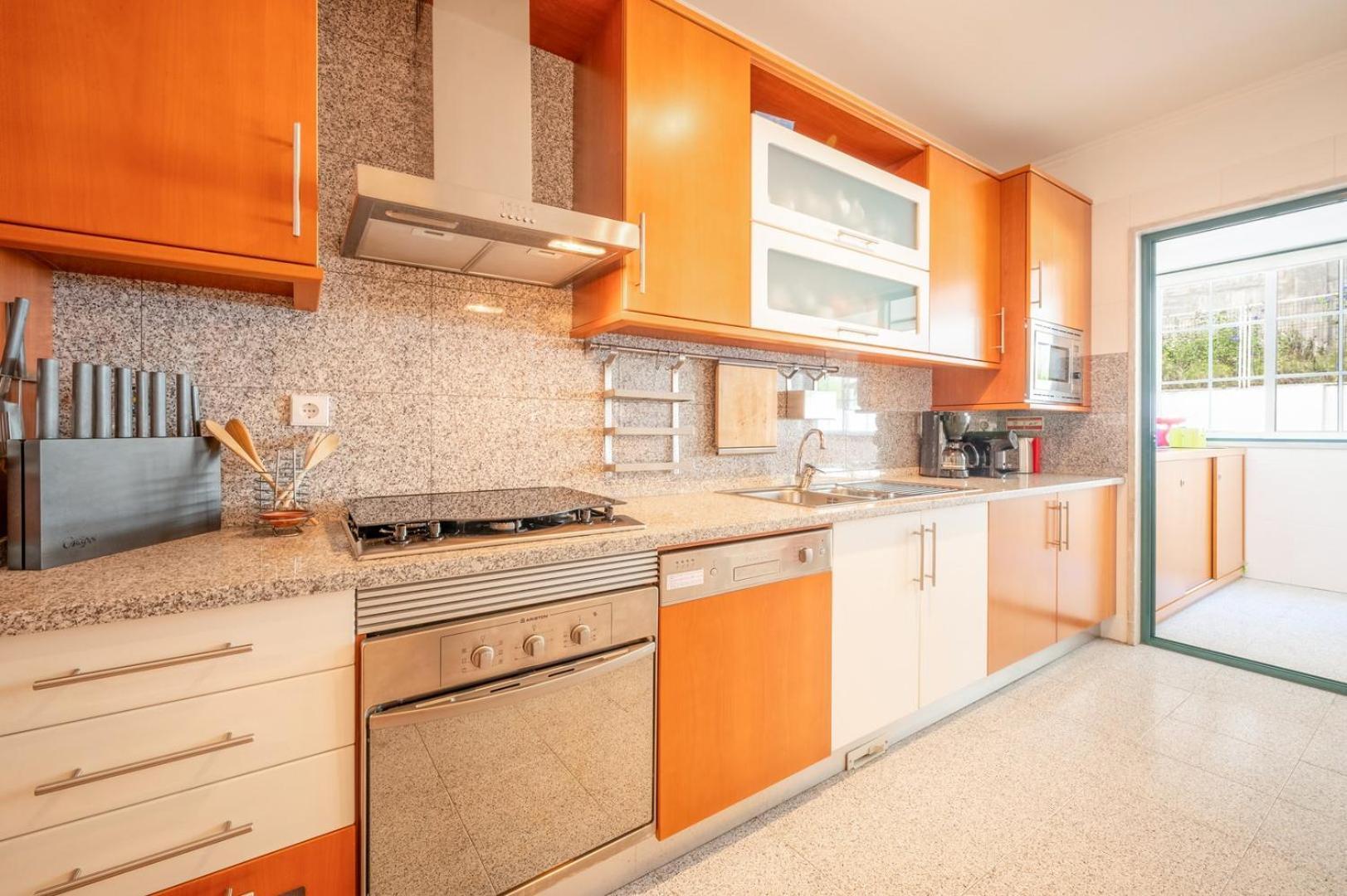 Guestready - Spacious Residence In Oeiras Barcarena Экстерьер фото